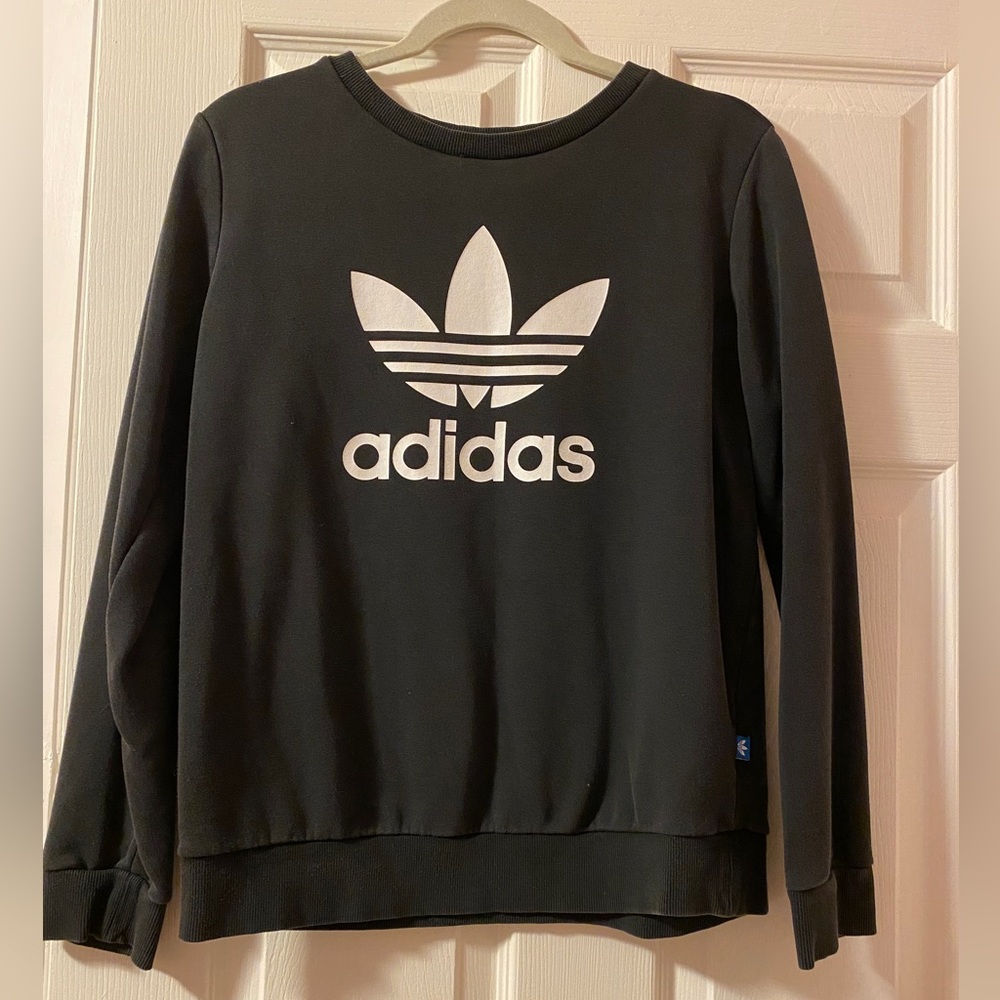 Adidas Original Crew Neck with Trefoil Logo